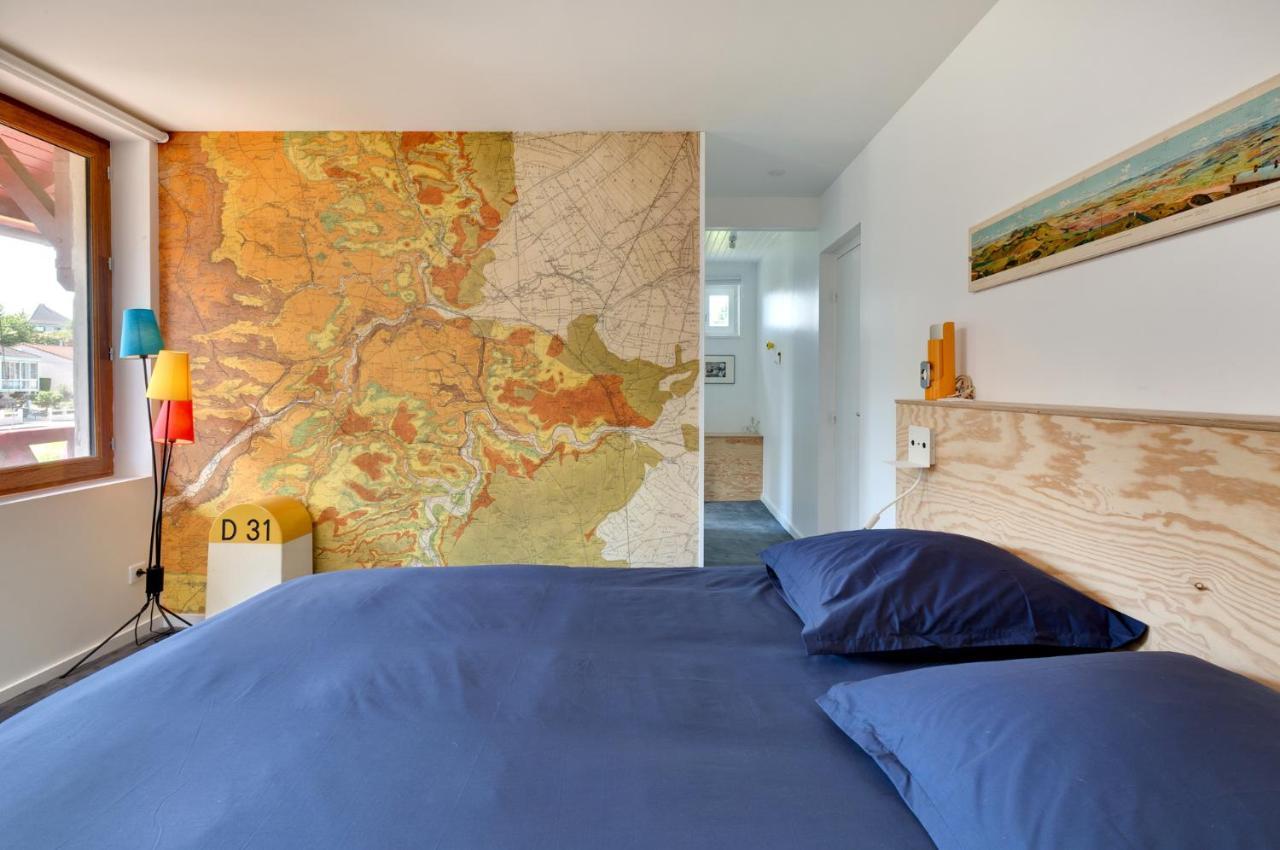 Hotel Le Monde De Charlie Bellerive-sur-Allier Exteriér fotografie